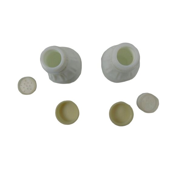 Vintage Milk Glass Eagle Coin Medallion Salt And Pepper Shakers With Caps USA - Picture 6 of 7